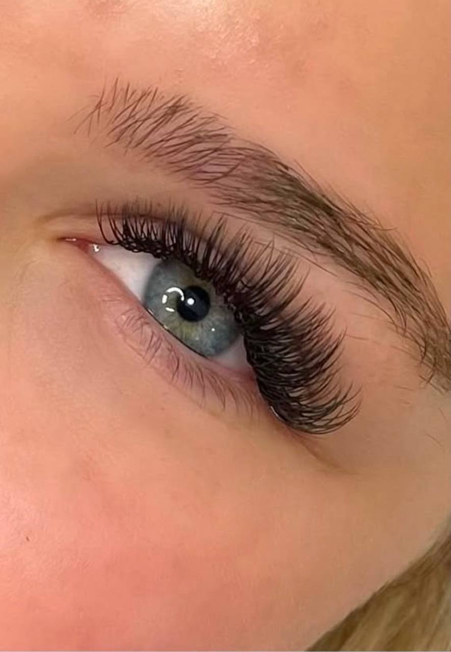 Full volume lash extension set close up